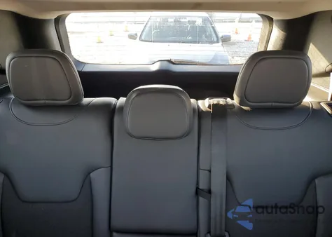 2017 Jeep Renegade Trailhawk из США, поврежденный, VIN ZACCJBCB0HPE97155